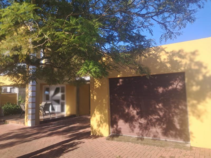 4 Bedroom Property for Sale in Avondale Western Cape